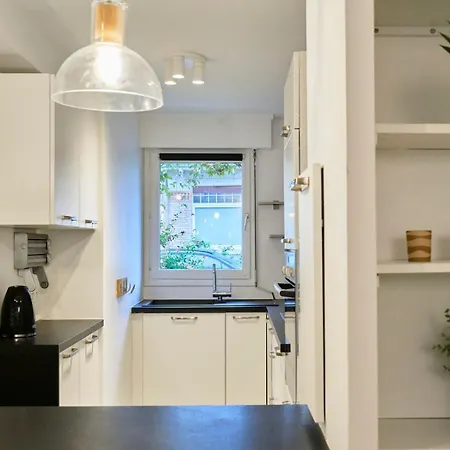 Holiday home Maison 4 Avec Jardin & Garage Proche Tram Wasquehal