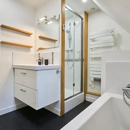Maison 4 Avec Jardin & Garage Proche Tram Wasquehal