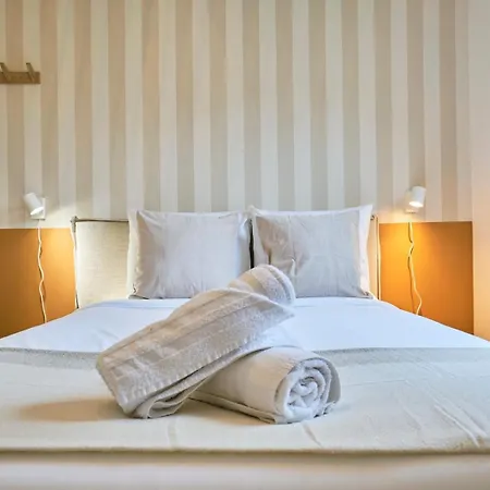 Maison 4 Avec Jardin & Garage Proche Tram