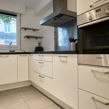 Holiday home Maison 4 Avec Jardin & Garage Proche Tram