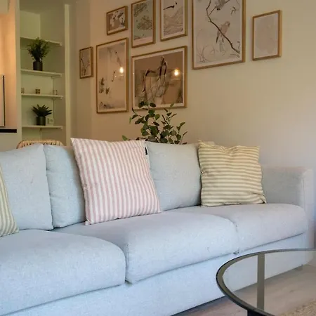 Maison 4 Avec Jardin & Garage Proche Tram 3*